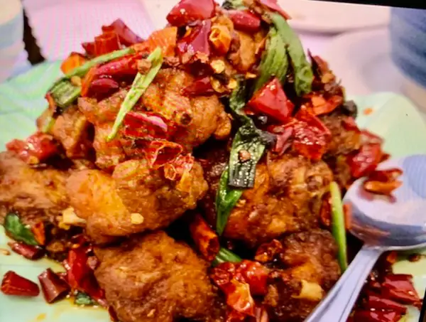 Spicy Fried Chicken with Dried Red Chilies